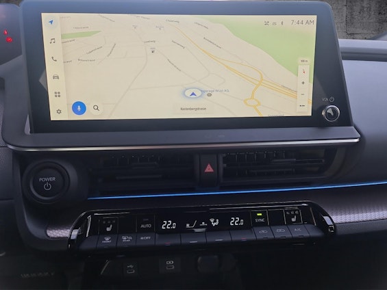 Vehicle image 22